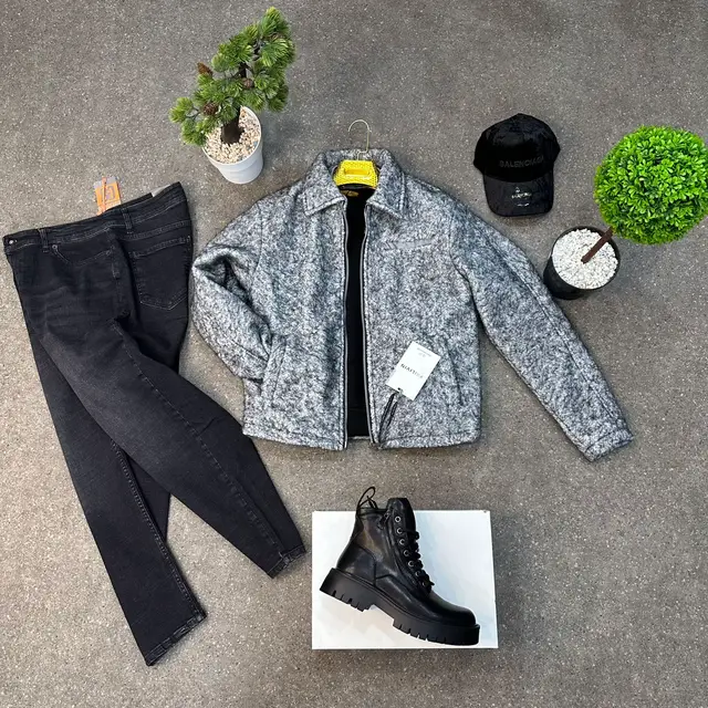 المحل في ولاية باتنة ( التياتر مقابل السنيما ) للاستفسار اكثر اطلبونا على الرقم التالي:  0655154705  0774159741 مرحبا بالجميع ❤️❤️#fashion #style #algeria 