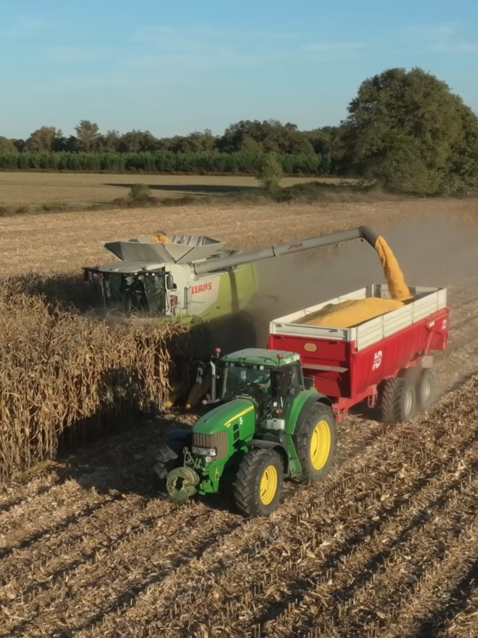 SARL JPBM & ASSOCIÉS #farming #farmtok #fyp #johndeere #landwirtschaft 