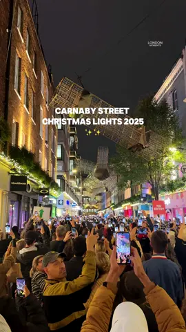 Carnaby Street is glowing tonight 🎄 The lights are officially on ✨ #londonmoments #london #carnabystreet #christmalights 