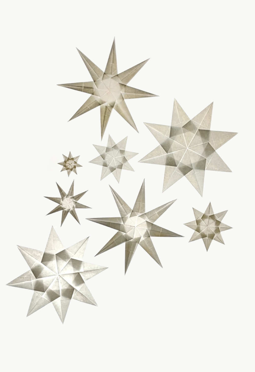 There’s really something to be said about taking the time to make something with your hands— thoughtful holiday decor made from materials that can be given back to the earth when the season is over, reused, or passed down along with the traditions of creating (and just) being together. Here are some of my favorite holiday projects—yearly traditions that we began 9 years ago when my oldest was a baby and new traditions we’ve started in recent years. We reuse everything we make, year after year that can be stored. Handmade things for me hold memories of how much my oldest has grown; and now it’s the same for my littlest one too. It’s beautiful seeing them grow up together and I can’t wait to pass some of these things down to them. Will share many of these in depth again soon, as well as new things we’re making this year— often alongside my oldest or with my littlest napping on my back. Who’s ready for a beautiful, handmade holiday season?! Make something, anything, really, Even if it’s just one simple thing. I’m so glad that you’re here. Let’s create something together ✨ #handmadeholiday #diychristmas #lowwastechristmas #diyholidaydecor #upcycledcrafts 