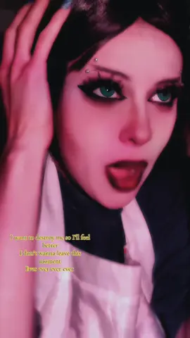 + definitely cosplaying tn or tomorrow 👀 + #alicemadnessreturns #alice #tysalice #alicecosplay #alicemadnessreturnscosplay 