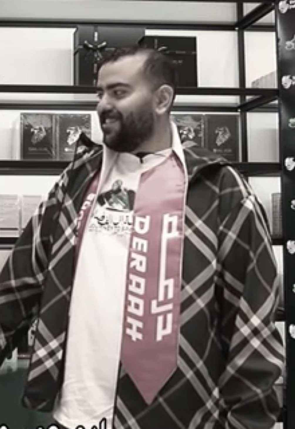 ههههههههه تاريخين#فالكونز #فالكون #ابوعمر #ابوالسعد @Bo3omarEats @ابو السعد 