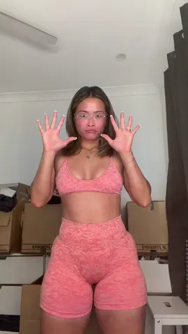 Moving houses but would rather do TikTok’s 😞