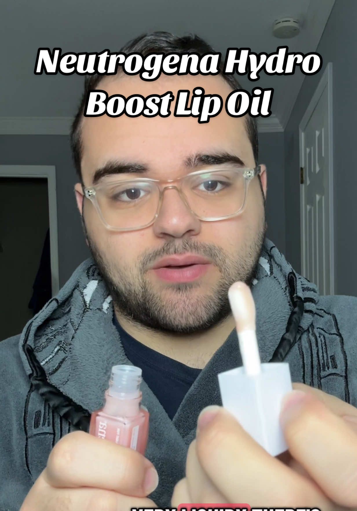 The Neutrogena Hydro Boost Tinted Lip Oil is definitely a product to keep an eye out for! It’s extremely nourishing and isn’t heavy on the lips. A little bit does go a long way and I love the large applicator, it’s like giving your lips a nice massage. #lips #lipoil #neutrogena #TTSMidwest #TiktokShopBlackFriday  @NEUTROGENA®️ 