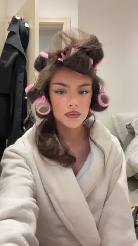 I am infact not quitting my job to become a hairdresser but thank god for @ghd 