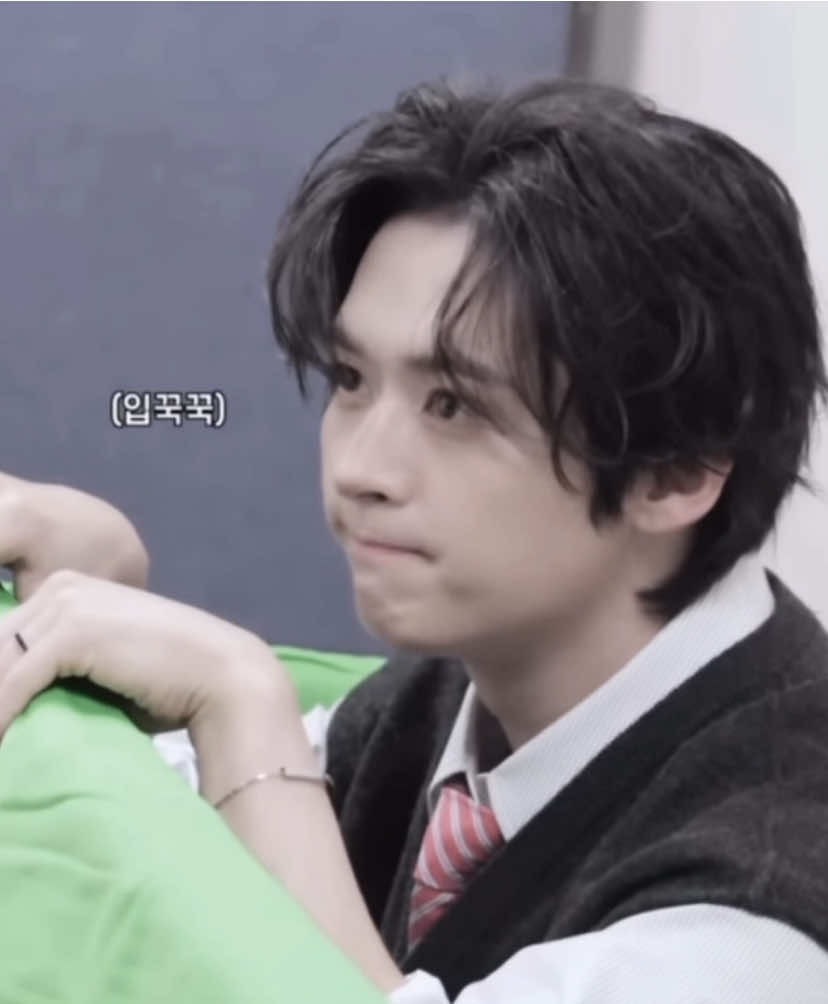 cuteee #fyp #kpopedit #leeknow #leeknowstraykids #straykids 