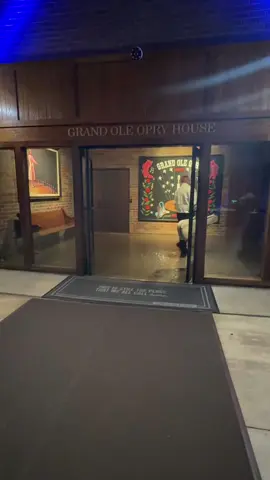 Backstage for opry goes pink was so fun! 💕💕 #vincegill #amygrant #carrieunderwood #opry100