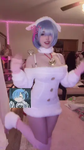 This dress was like 8 layers thick I was sweating so bad 😭😭 #dancetrend #rem #rezero #cosplaygirl #trend 