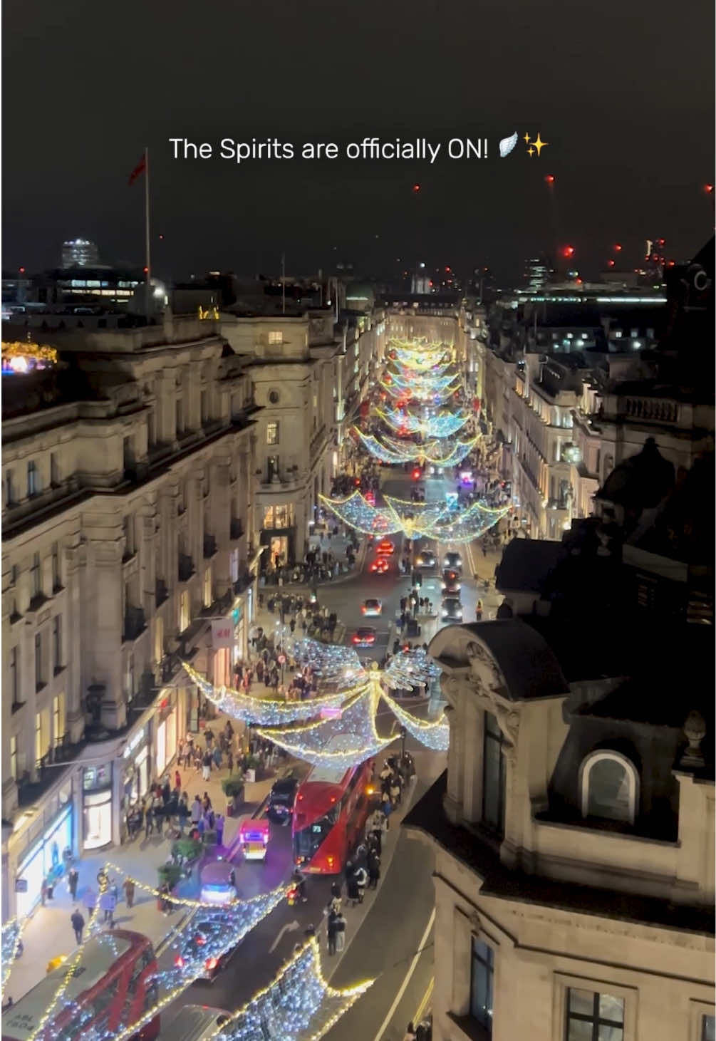 The festive season is officially here! ​🪽🎄 To everyone who came down to celebrate with us, thank you for adding to the sparkle ✨ Comment below when you’re planning to visit the world’s most iconic light display. Celebrating it’s 10th year anniversary this year! #RegentStreet 