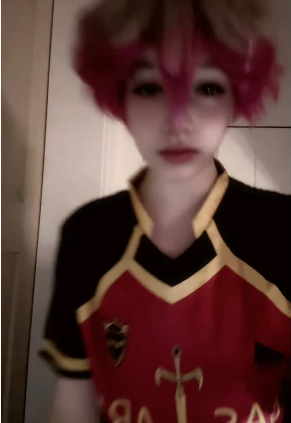 Am i doing this trend wrong 😓 I don’t know the meaning behind this trend whaaaa #scared #trend #bl #nesscosplay #ness 