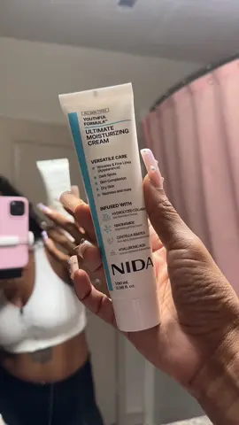 korean skin care is the way to go 🤏🏽 #nidamoisturizingcream #koreanskincare #koreanskincareproducts #skincareroutine #skincaretips 