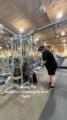 #aurafarm #heavyweight🦍 #strengthtraining #gym #fyp