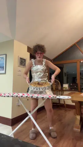 let’s normalise not going cutesy for halloween #fyp #viral #crumble #crumbleladyforlife #bgt @CrumbleLadyOFFICIAL 