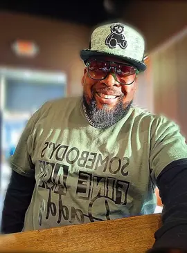 Somebody's Fine Ass Daddy...🤣 #fyp #singlelife #livelaughlove #50anduptiktok #blackmenoftiktok 