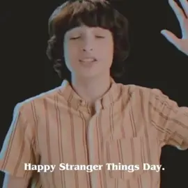 happy last stranger things day!! ' eu to nesse fandom a 5 anos, nem acredito que vai acabar💔 | #strangerthings5 #strangerthings #fyp #naoflopa 