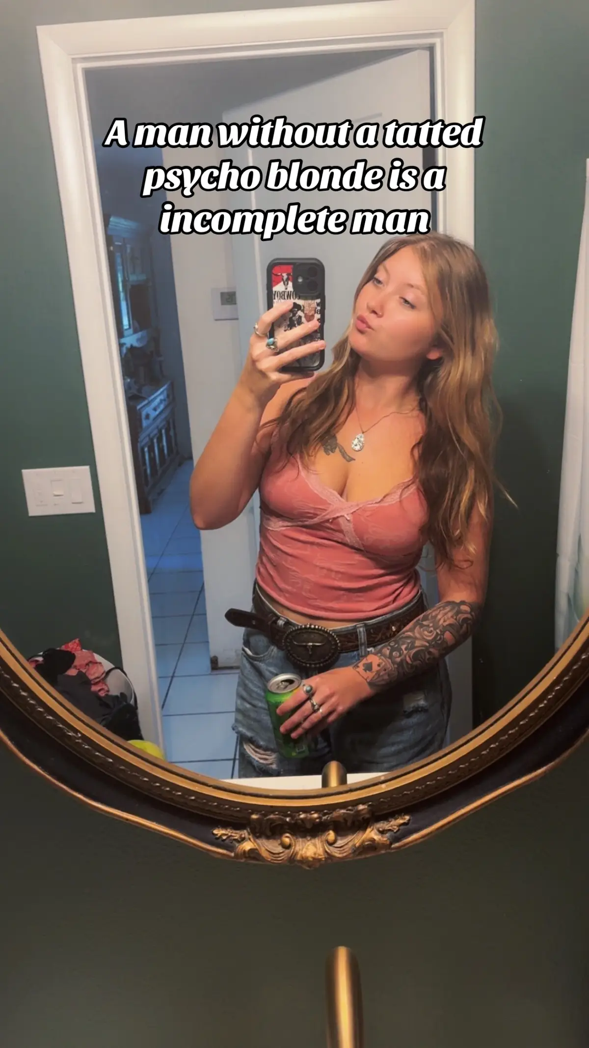 𝒳𝒪𝒳𝒪😉 #fyp #foryou #punchy #psycho #blonde #western #tatted #tattoo #tattoos 