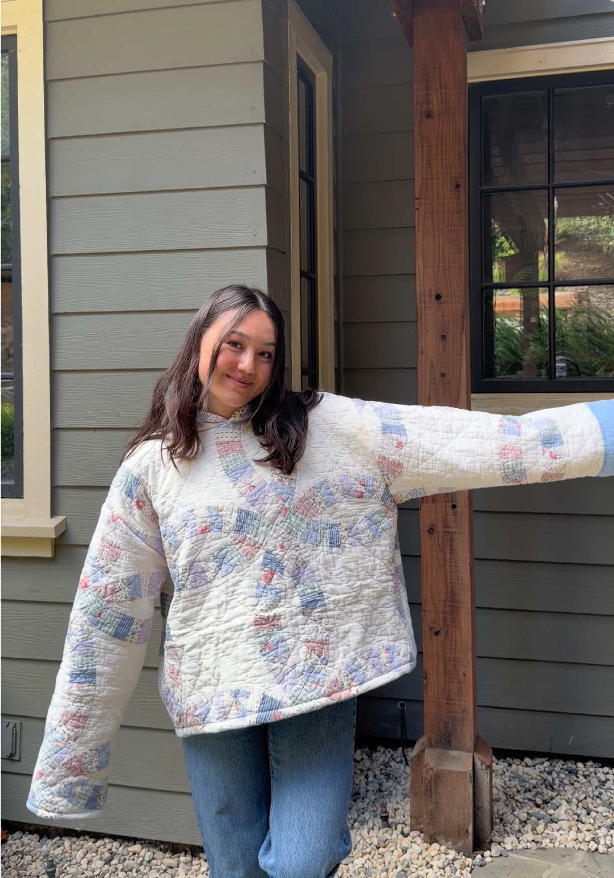 the coziest thing you’ll ever wear & its sustainable ❤️ #quilting #sewing #falljacket #fallinspo #OOTD