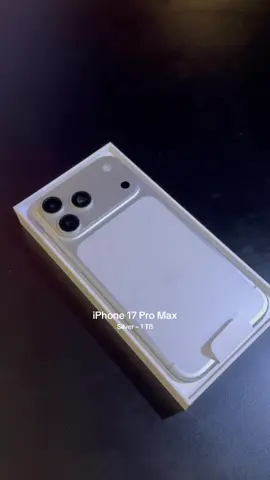 افخم وأطلق لون نزل من شركة أبل 😍🤍#ايفون17برو_ماكس #جبر_المداريه #fyp #capcut 