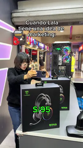 Último día de trabajo para @Lala 😤😤🫵  #humor #clientes #parodia #comedia #gamer #fyp #pcgaming #cyberplaza #pc #limaperu🇵🇪 #viral 