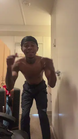 😭 lemme get on bottom while you RIDE 😭 #fyp #foryoupage #viral #viralvideo #fypシ 