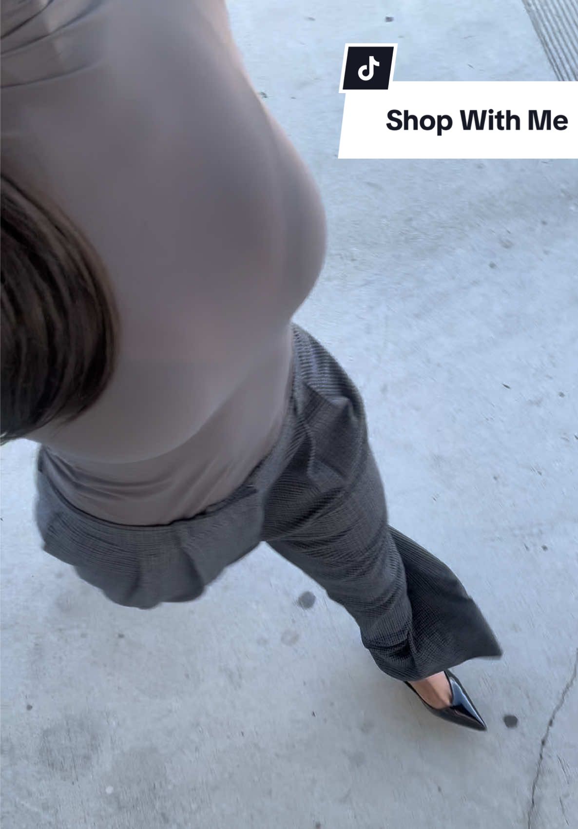 @-RESA- Try on haul 🥂 Their new Flagship location is the cutest!  #AbbottKinney #NewStore #Resa #GrandOpening 