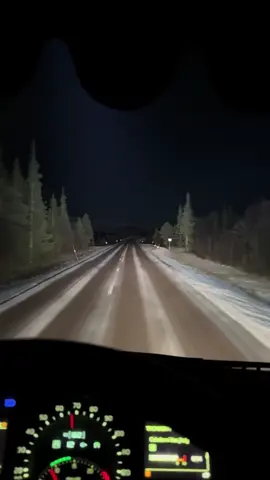 Polar express 🌨️☃️❄️❄️❄️ #fyp #aurora #polarexpress #dream #foruyou 