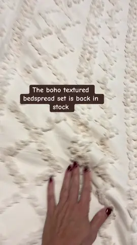 #comfortorset #bohoblankets 