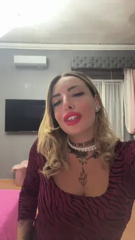 ❤️#lapartemiglioredime❤️ #andiamoneiperte #amatisempre🦋 #accadeoggi #🥰🔥❤️😜  