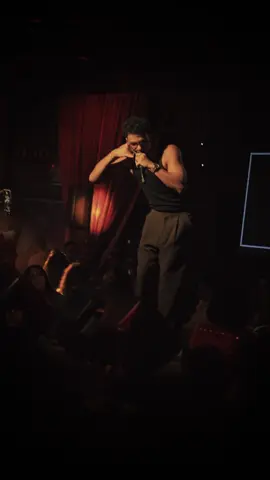 هوا انت مين فكرني بيك اسمك اي علشان ناسيك ♥️😅 #Houda #حوده 