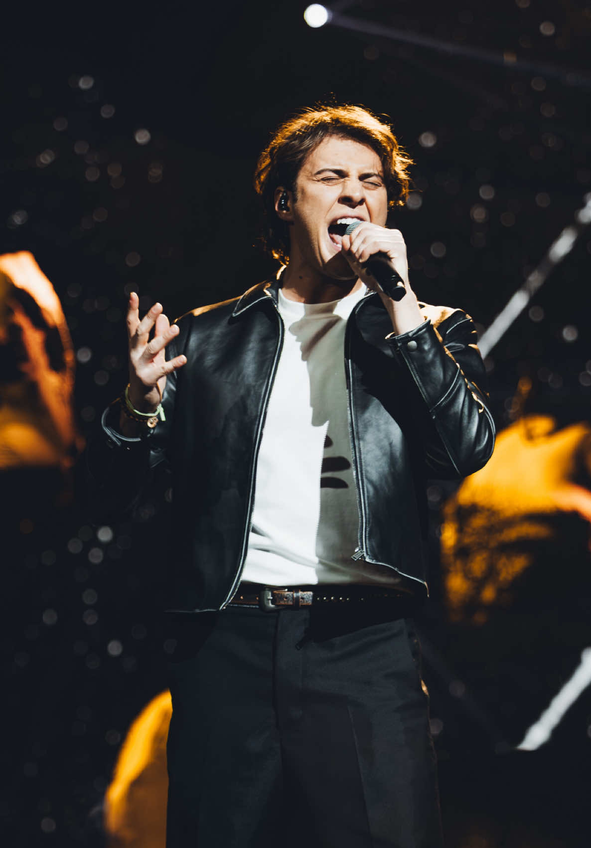 DON’T WANT TO CLOOOOOOOSE MY EEEEEEEEEYEEEEEEEEES  PierC | ‘I Don’t Want to Miss a Thing’  #XF2025 #davedere  @PierC 