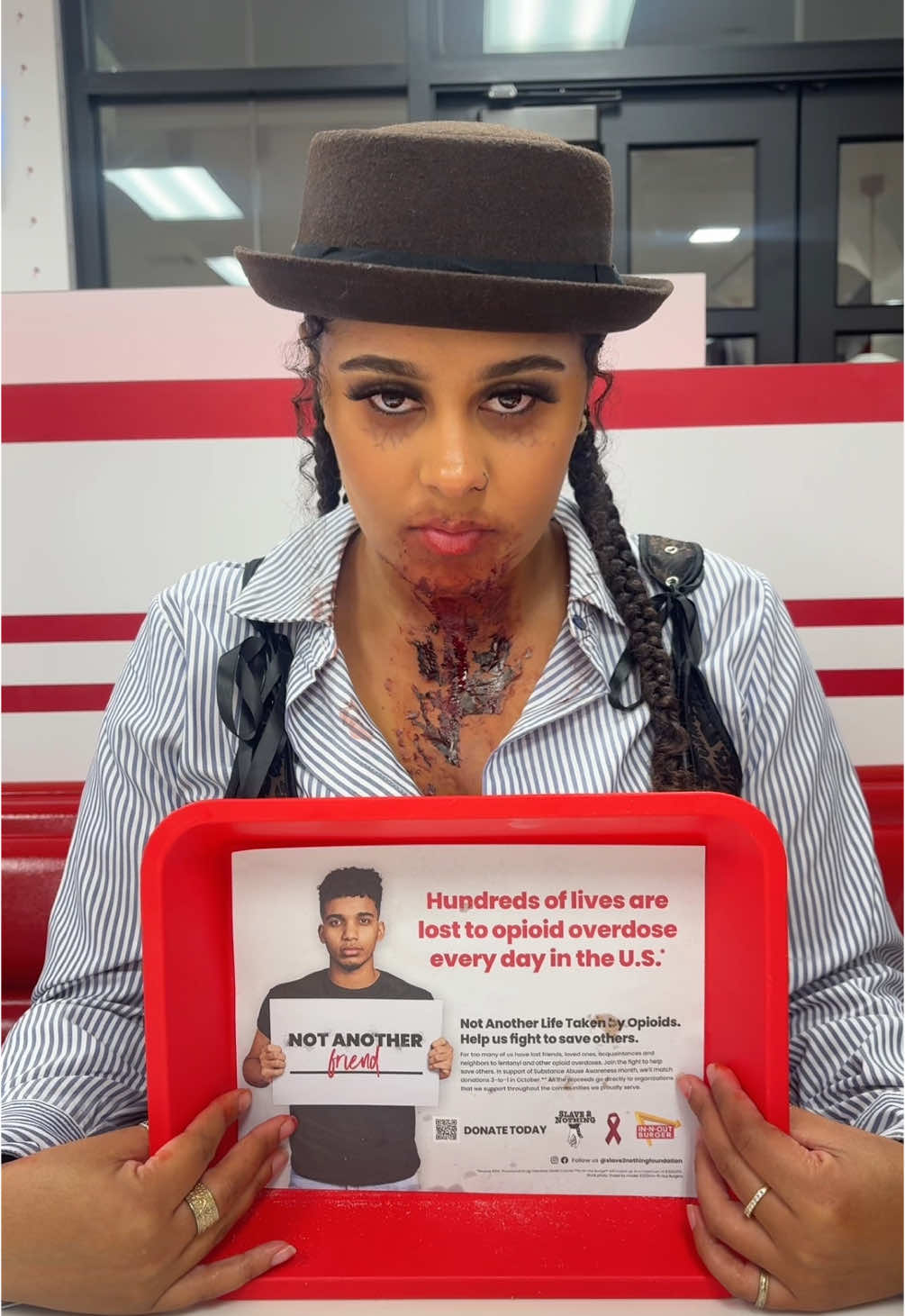 in n out was a paid actor for the night @Karen V :) @shayknee #fyp #innout #halloween2025 #funnyvideo #spookyseason 