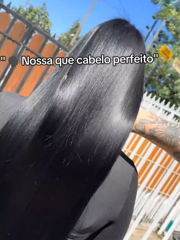 PRODUTO - 1149 💰 R$19,99 🎁 Shampoo Escurecedor Cabelos Brancos Tonalizante Colored (300ml) Efeito 100% Natural Super Resultado 🛒 COMPRE AQUI 👇🏼 https://s.shopee.com.br/5AkShjT4sf