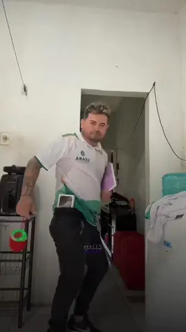 tô sofrendo por uma bichina.🤣😂