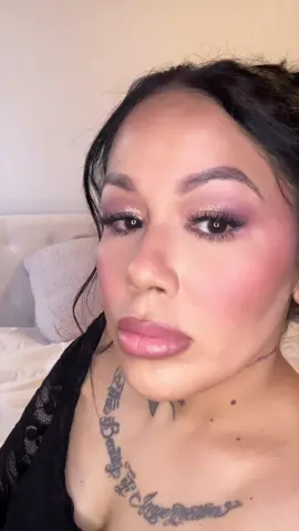 Just a little 'Kinda Sexy' moment Lip combo using @makeupforever liner 