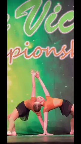 Inter Contemporary Duet  #dancers #dancepartner 