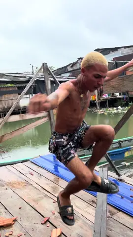 Ósea que Topboy piensa cantar de todo ?