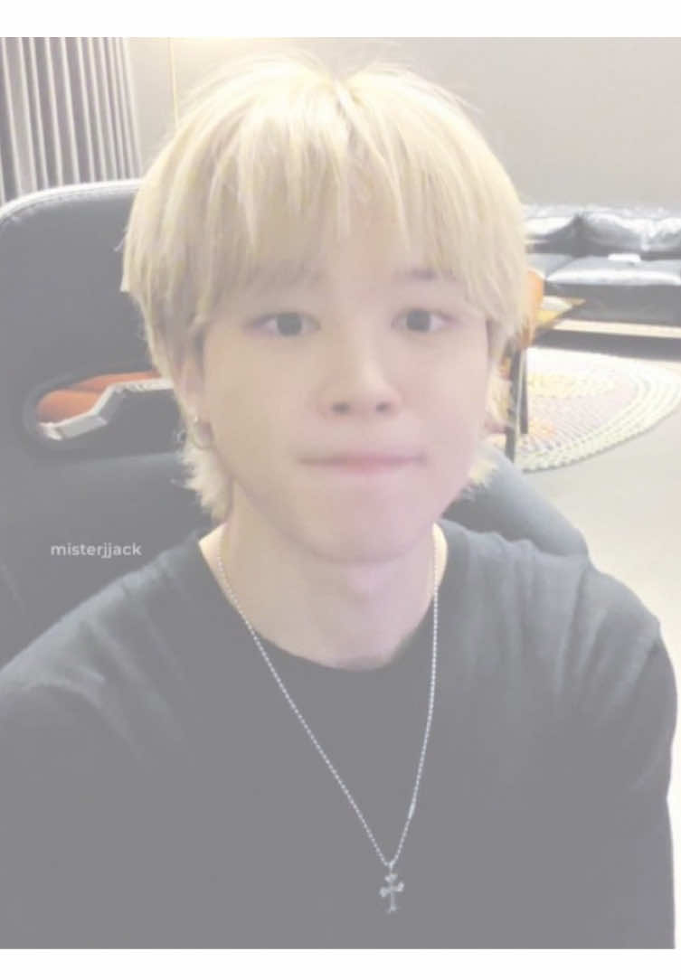 E quando eu me satisfazer eu vou largar você 💋 #jimin #parkjimin #bts #btsarmy 