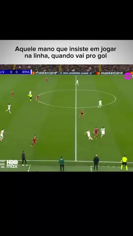 Só presta no gol também💀😂 #fy #futebol #amigo #goleiro #vira 