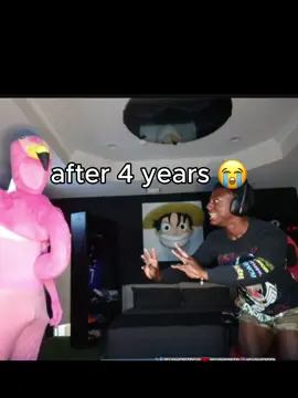 he deadahh got face 🍇ed #speed #ishowspeed #codemittens #ishowspeedclipz #fyp #viral