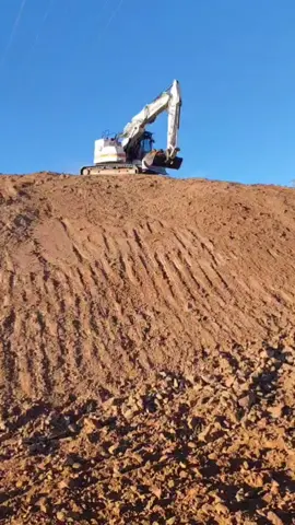 #otrodiaenlaoficina😎 #paratiiiiiiiiiiiiiiiiiiiiiiiiiiiiiii #Excavadora #foryouu #viral_video 