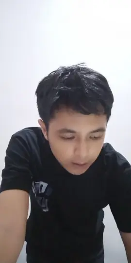 T-shirt Pakaian Atasan Oversize #fashionpria #outfitcowok #fashionpria #ootdpria #kaosunisexkekinian 