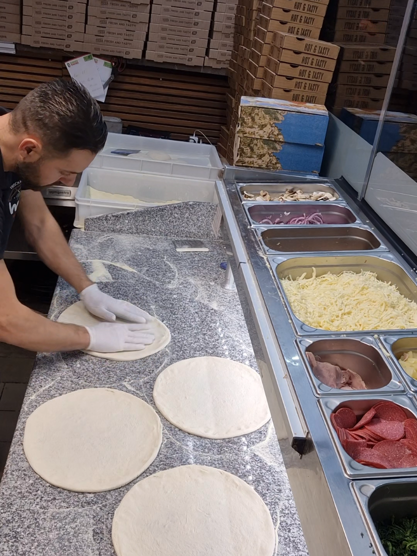 #deutschland #pizzalover #pizza #albania #algeria 