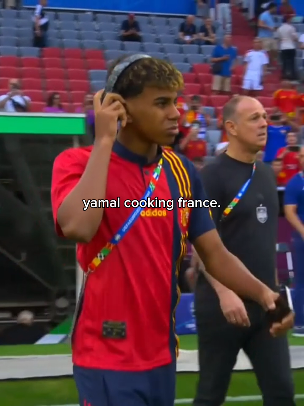yamal cooking france 🔥 #yamal #barcelona #spain #france #football 