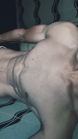 كلا صدر معاش يبي يكبر#libya🇱🇾 #gym #عضلات #رياضة #GymTok 