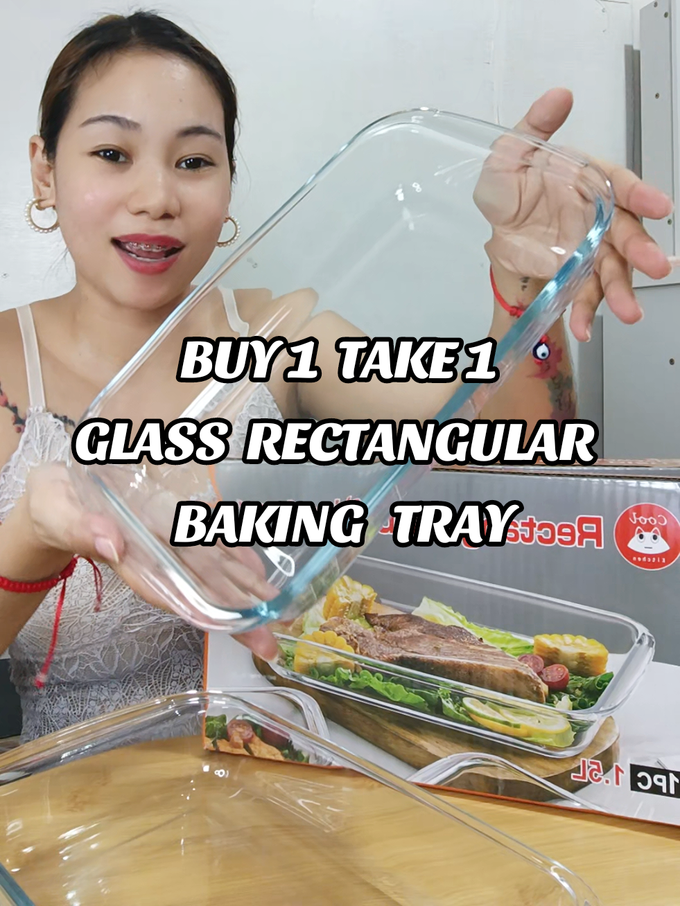 makapal ang pagkaglass microwavable safe pa!  Rectangular Glass Baking Tray Glass Tray #rectangularbakingtray #glassfoodtray #foodtray #microwavablefoodcontainer #kitchenware 