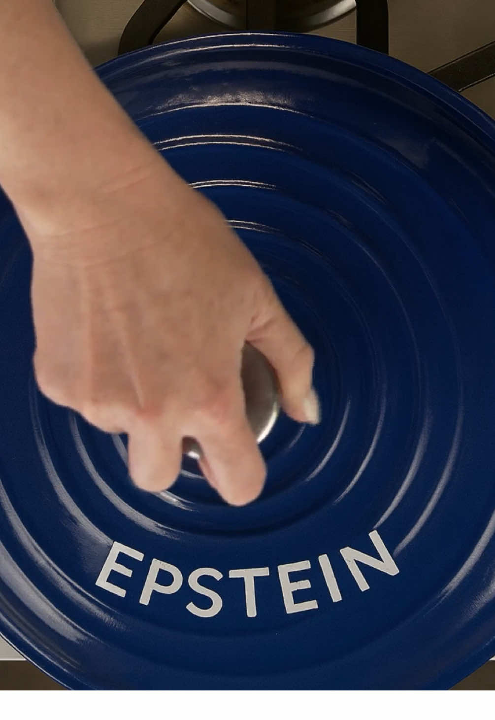 Your weekly dose of stupid recipes video being exposed is here. #cookingpanda #tastetest #react 