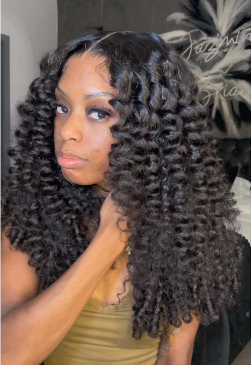 @bgmgirlhairofficial the curls everythingggg #burmesecurly #gluelesswig #hdlace #bgmgirlhair 