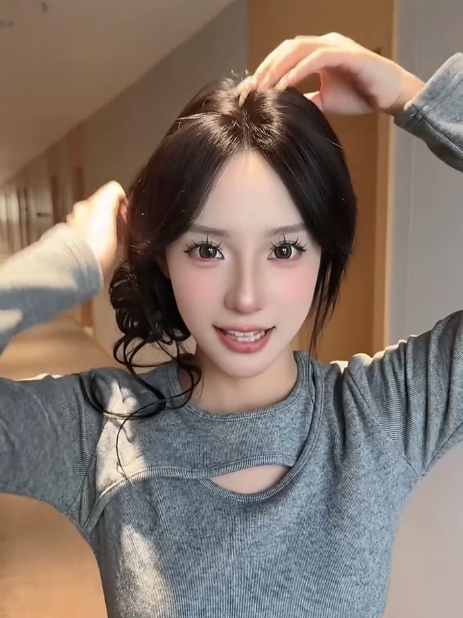 Tóc giả biến thành gái xinh trong 1 giây #tocgiacaocap #doikieutoctrong1giay #tocdep #tocgia #xuhuong 