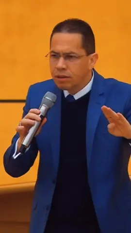 o diabo só faz o ué Deus permite! #viral #iurd #fe #palavradedeus #Deus 