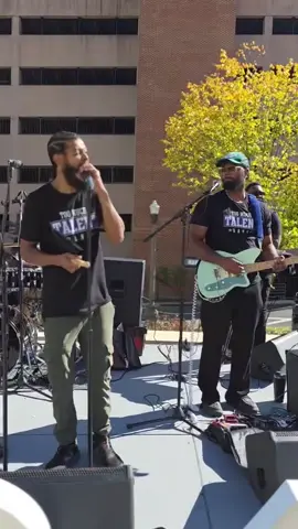 🎼 I Like The Way You Move That Thang…   What a time at James Madison Homecomihg 25 ##TooMuchTalentband #LivePerformance #jmuhomecoming2025 #livemusic  @James N. Berry II @Mister Vershawn @Sterling Anderson @Daniel Shields @willspence45 @BrandonWattsMusic 